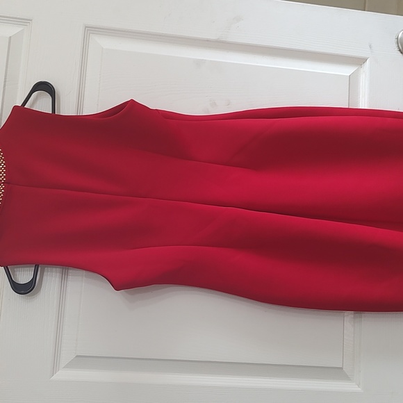CALVIN KLEIN Red Choker V-neck Cutout Scuba Dress - Picture 7 of 10
